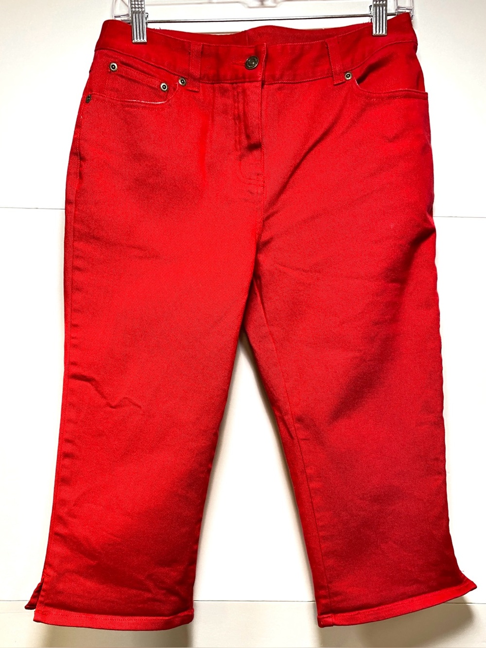 JEANOLOGY-Size 10P-NBWT High Rise Red Denim Capris From NN Premium Jean Line